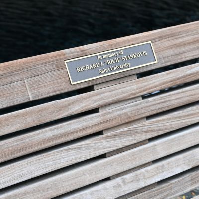 Bench dedication thumb1