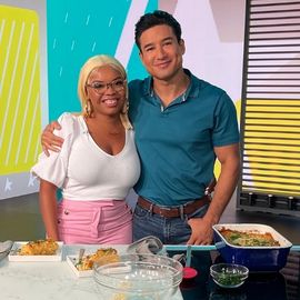 Shanae Johnson and Mario Lopez