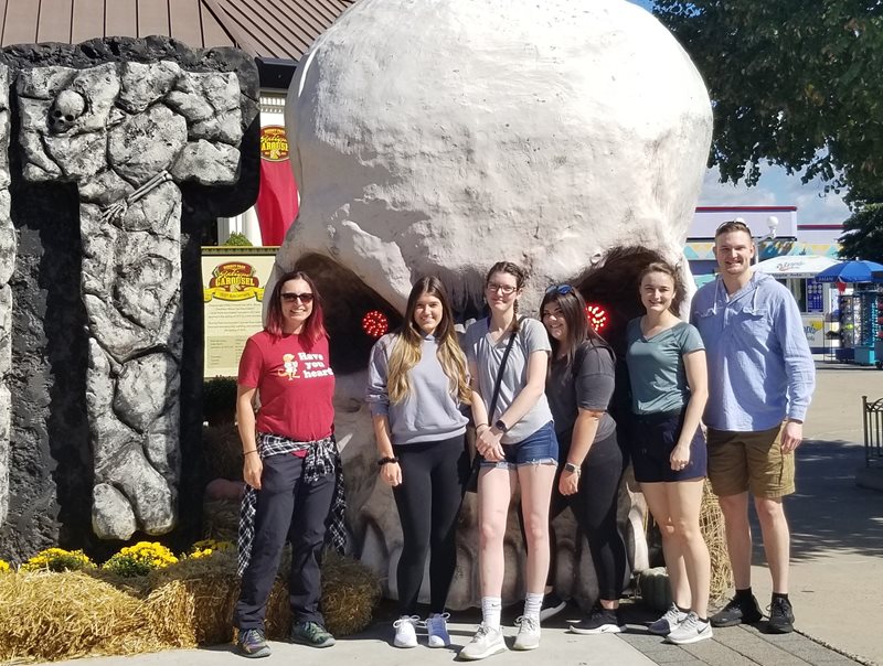 vestibular students at dorney park