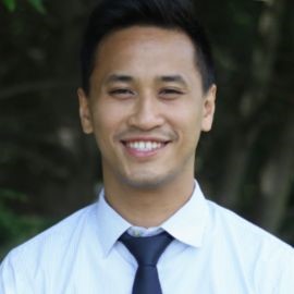 Dr. Wayne Tan headshot