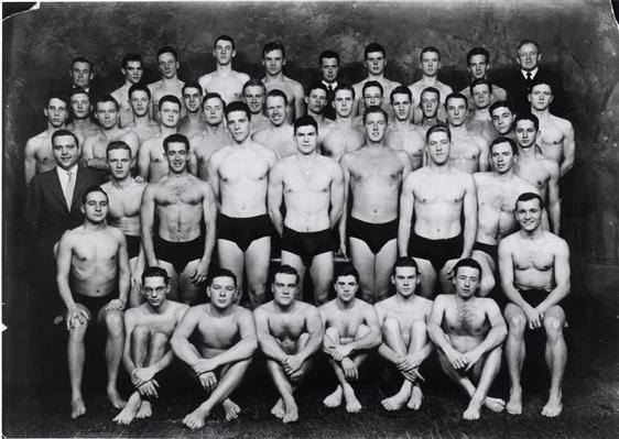 Yale swim team group photo