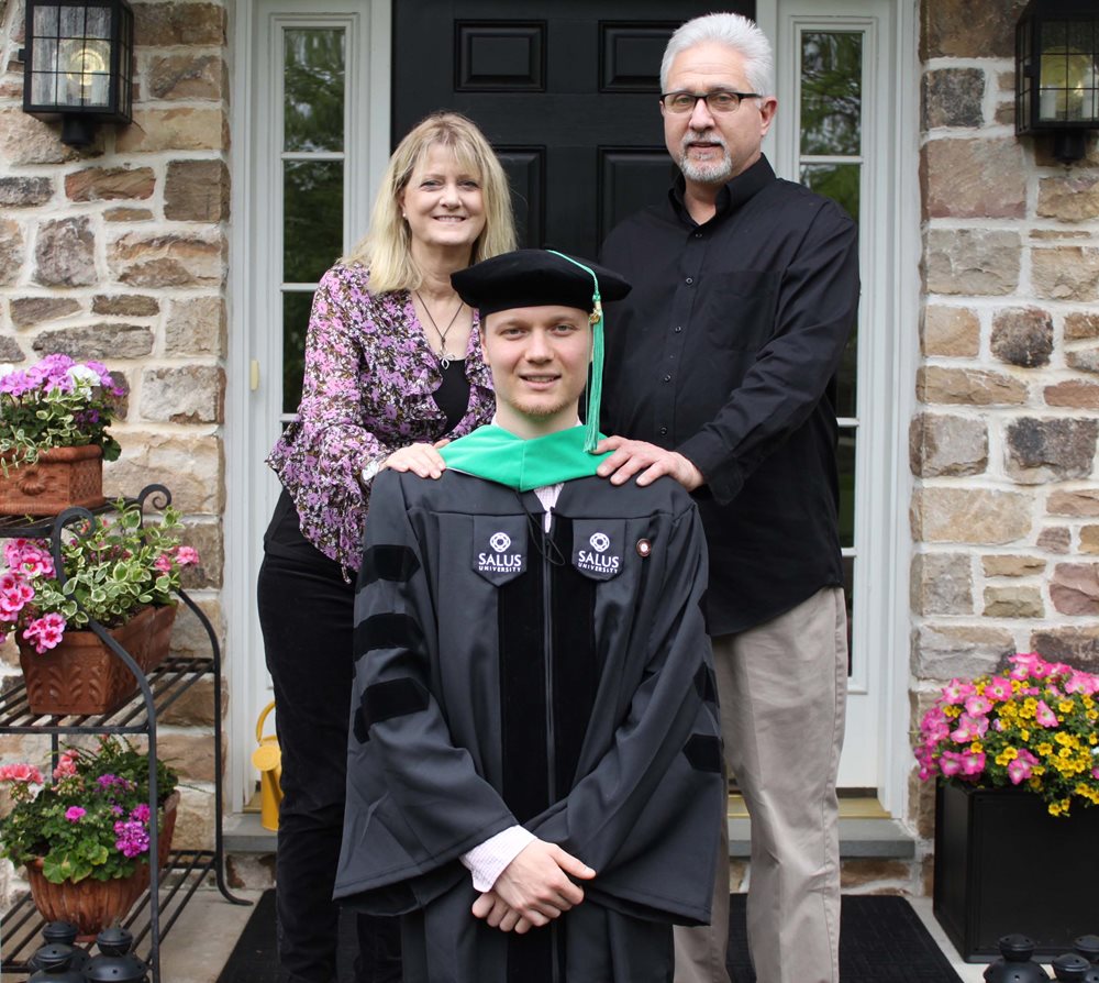 Legacy Family Drs. Maria Parisi, Barry Fabriziani and son Dr. Jonathan Fabriziani