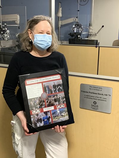 Francine Pearlman-Storch holding plaque