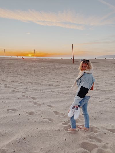 Rachel Plavnik at the beach