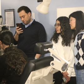 MSCO students observing in lab